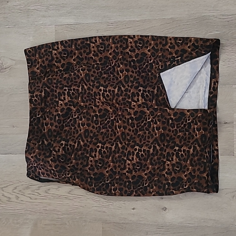 Old navy brown leopard prink pencil skirt size 12 - Picture 2 of 5